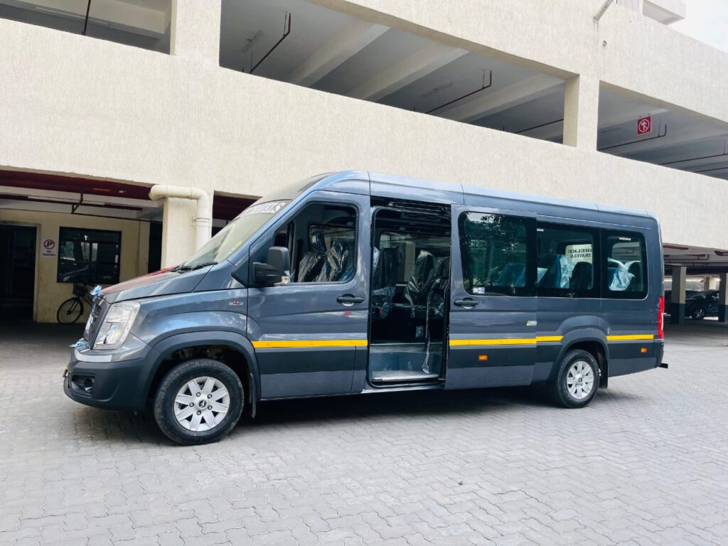 Luxury Bus